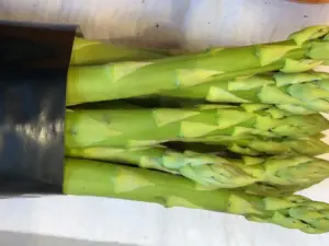 Asperges, groene asperges, per 500 gram Hollandse